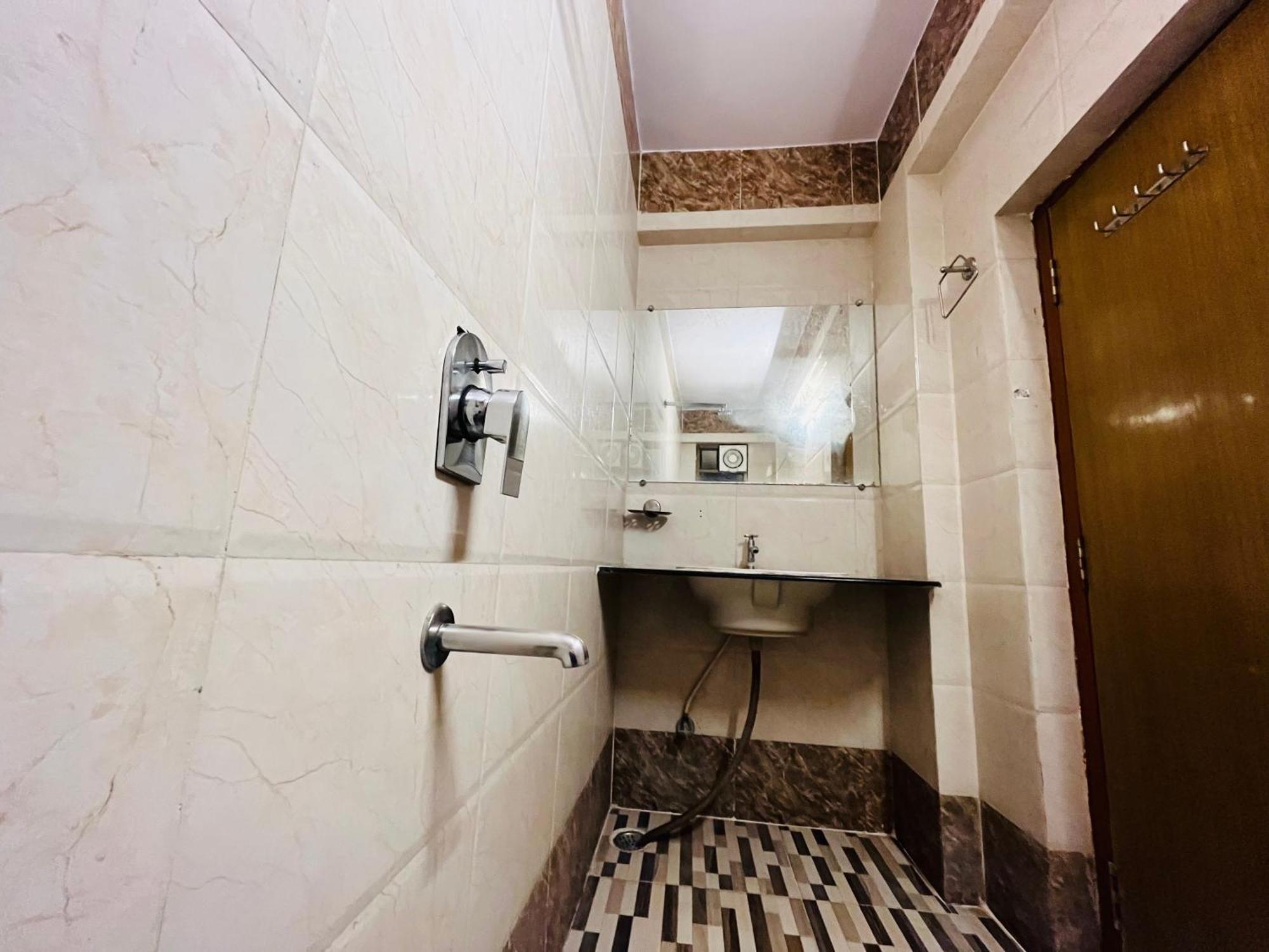 Hotel Mani International パトナー エクステリア 写真