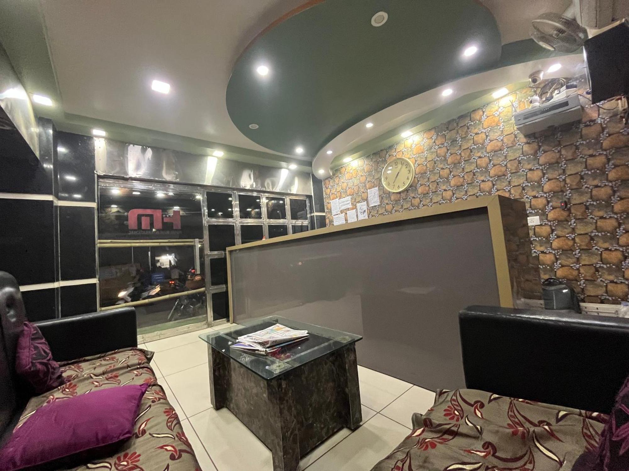 Hotel Mani International パトナー エクステリア 写真
